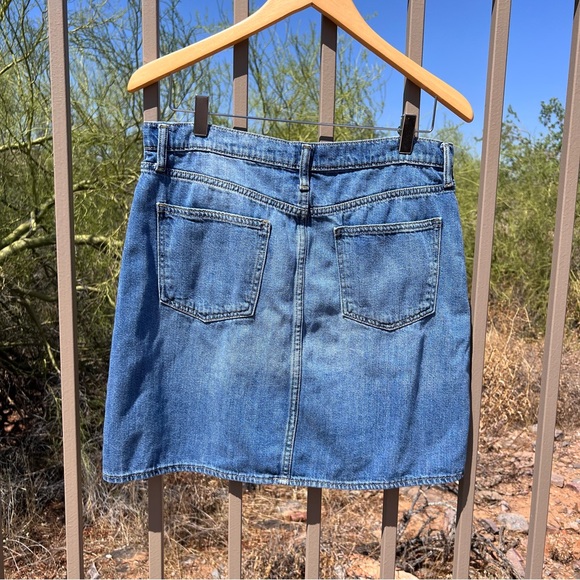 GAP Women’s Denim Skirt Size 31 Tall Grand Color Denim - Picture 4 of 11